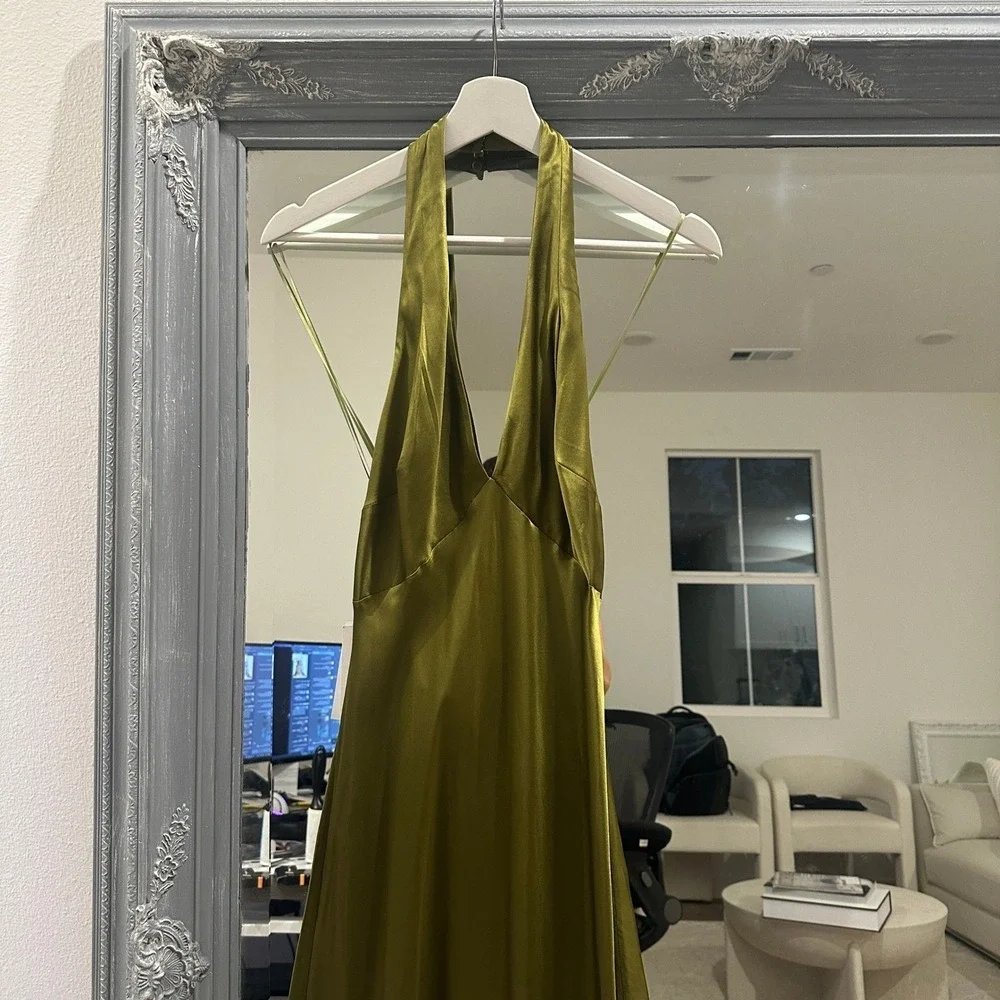 NWT Reformation Daniela Silk Halter Maxi Dress in Pear Satin Evening Gown 4 - Picture 7 of 10